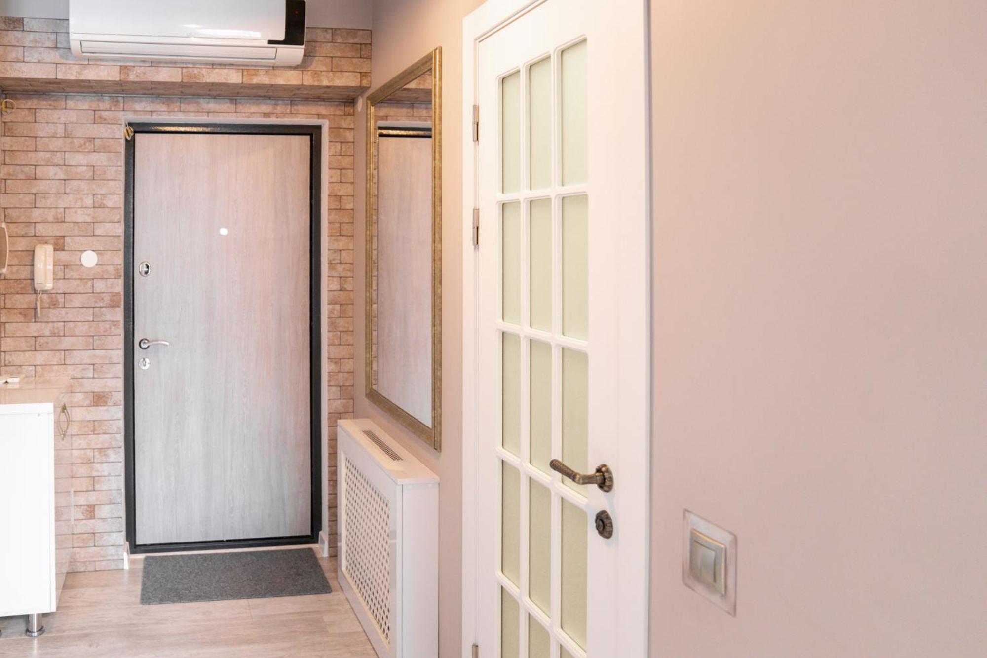 Business Class Apartments In The City Center Кишинев Екстериор снимка
